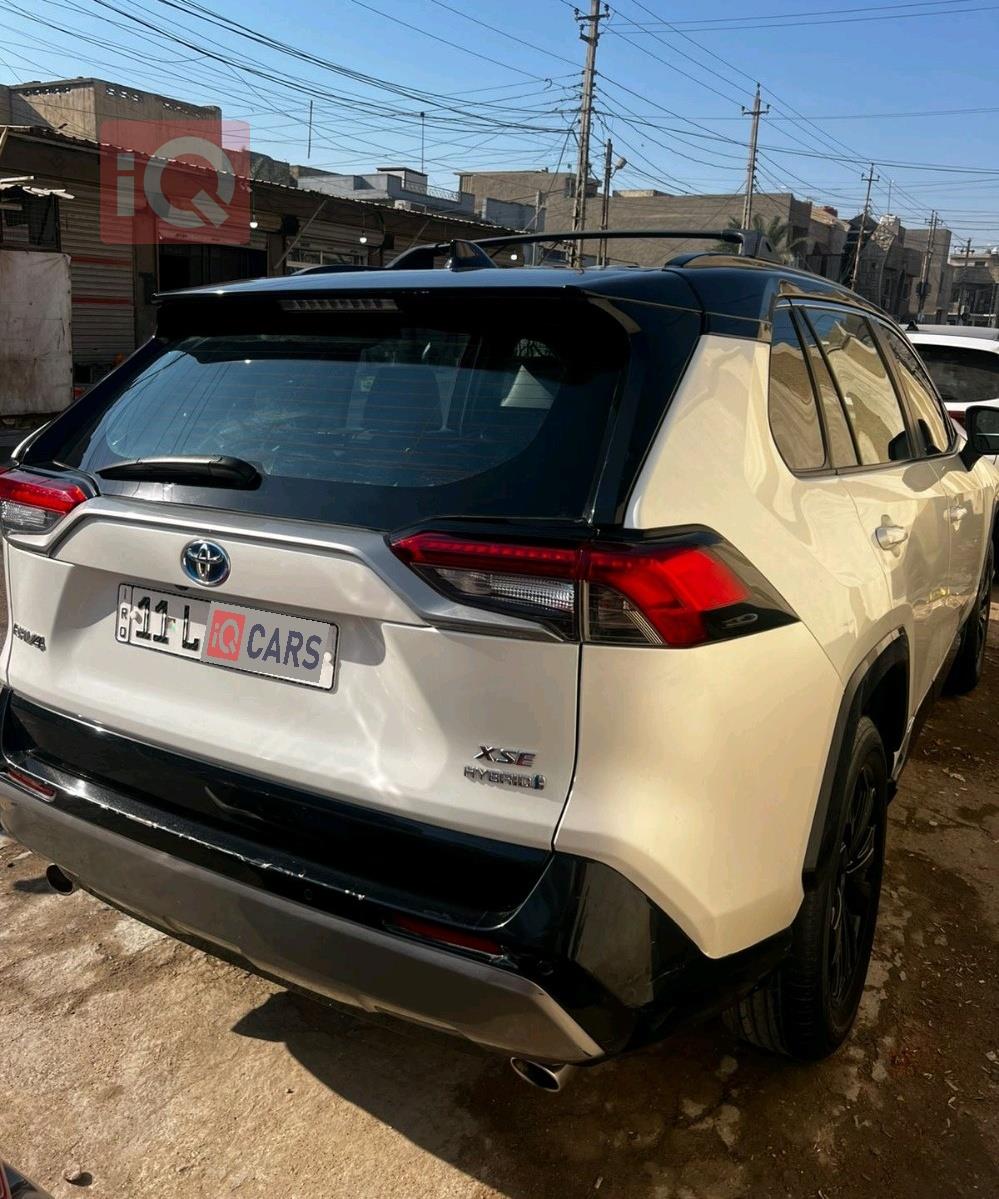 تويوتا راف 4